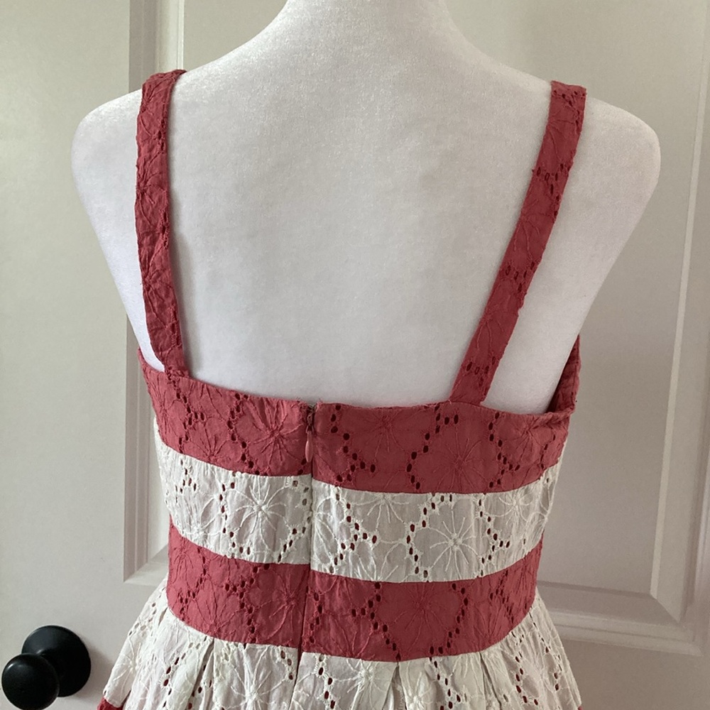 Loft Outlet dress size 2 eyelet with straps Pink and White - Picture 8 of 8